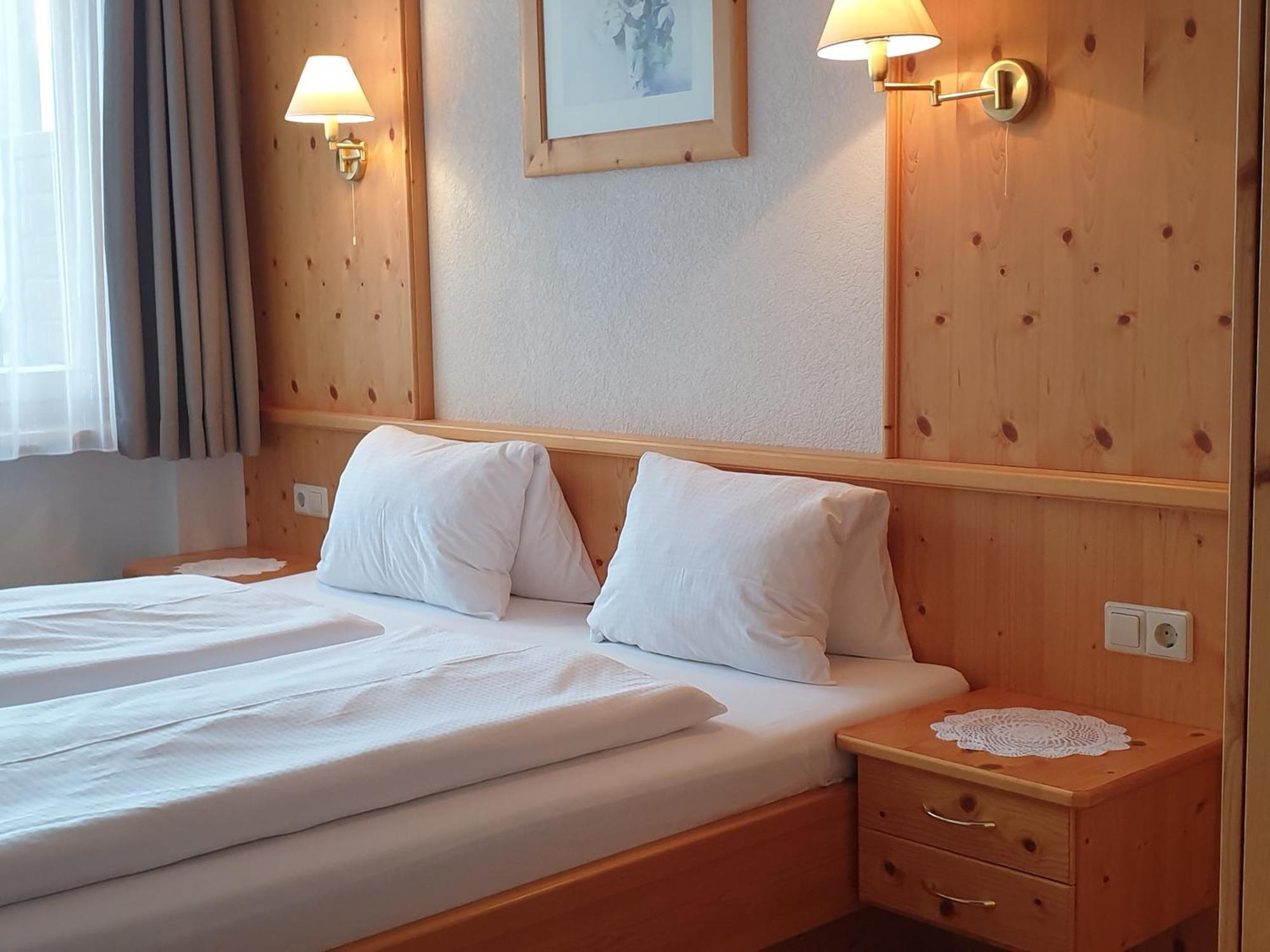 Gaestehaus Zedlacherhof Matrei in Osttirol Exteriör bild